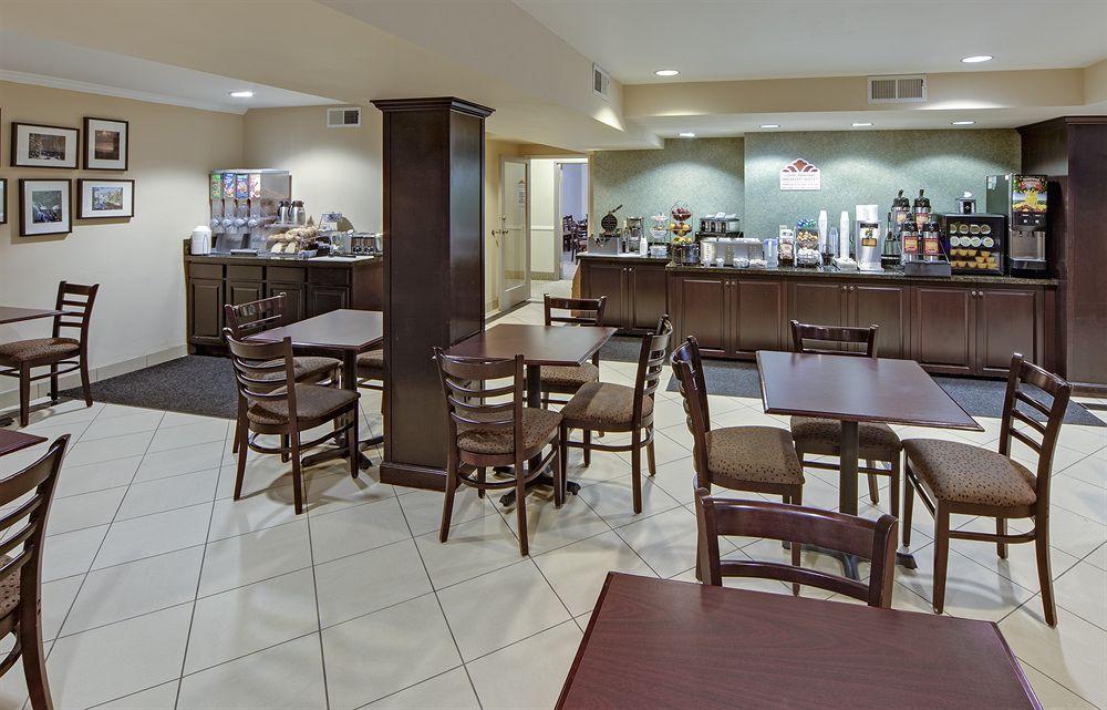 Quality Inn & Suites Reno Airport エクステリア 写真