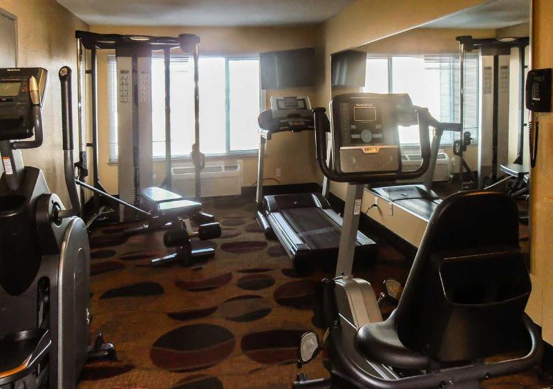 Quality Inn & Suites Reno Airport エクステリア 写真
