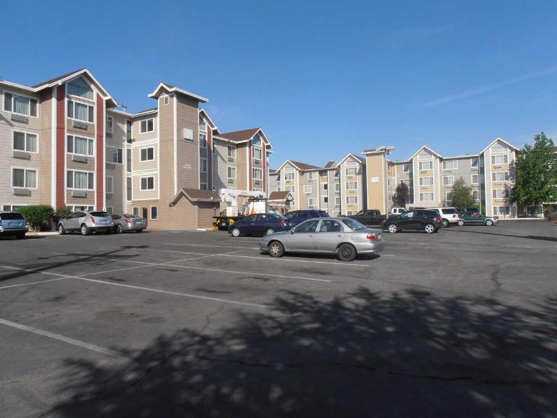 Quality Inn & Suites Reno Airport エクステリア 写真
