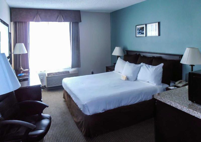 Quality Inn & Suites Reno Airport エクステリア 写真