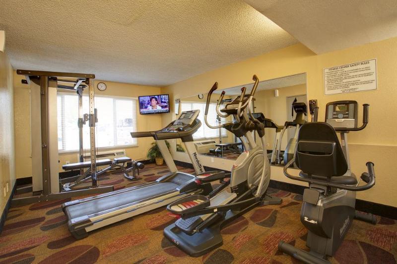 Quality Inn & Suites Reno Airport エクステリア 写真
